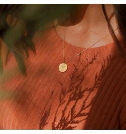 Birth Flower Necklace 18k Gold Custom Floral Pendant Necklaces Dainty Birth Month Flower Disc Hand Stamped Necklace Personali...