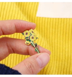 Sunflower Enamel Lapel Brooch Pin Metal Brooch, Cute Plant Sun Flower Pins for Backpacks Clothes Bags Hat Jewelry Gift purple...