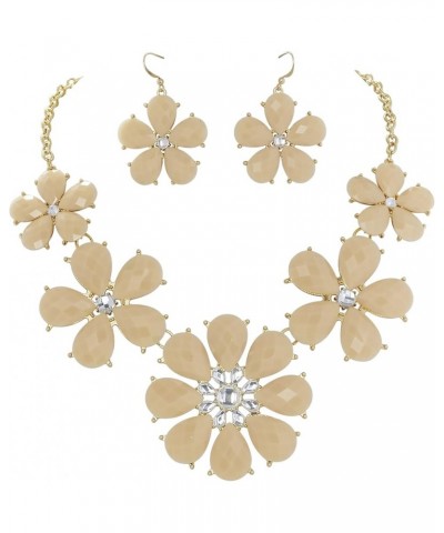 Shiny Flower Statement Collar Necklace with Earrings Nude $7.14 Necklaces