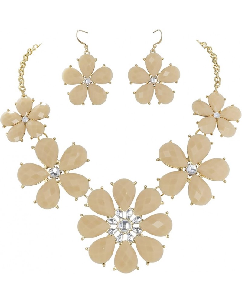 Shiny Flower Statement Collar Necklace with Earrings Nude $7.14 Necklaces